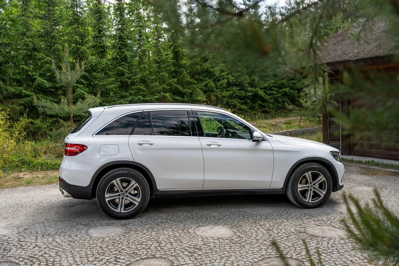 Mercedes GLC 220 - Zdjęcie 15