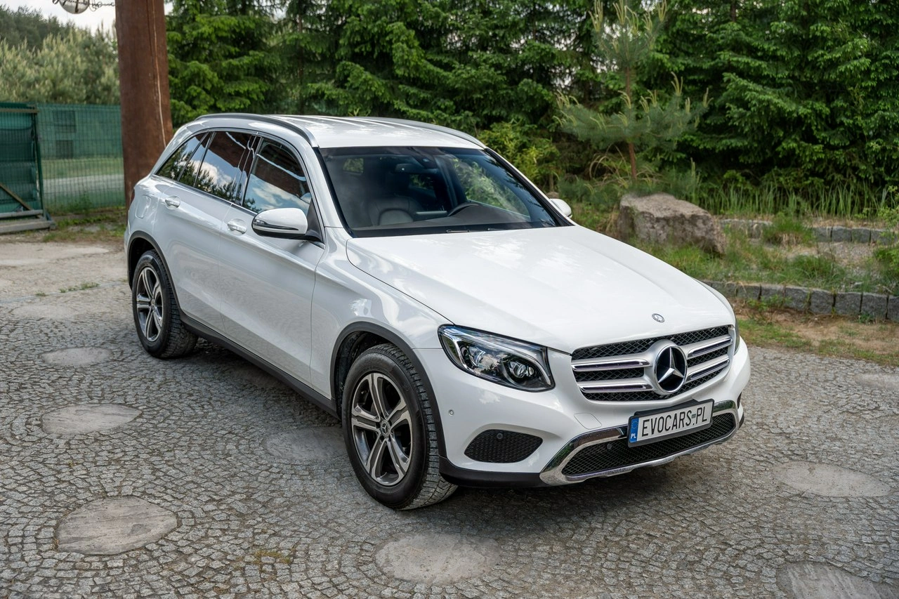 Mercedes GLC 220 - Zdjęcie 18