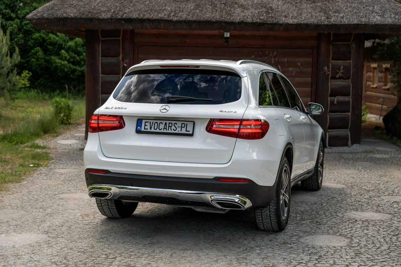 Mercedes GLC 220 - Zdjęcie 21