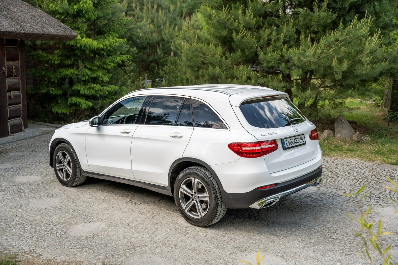 Mercedes GLC 220 - Zdjęcie 25