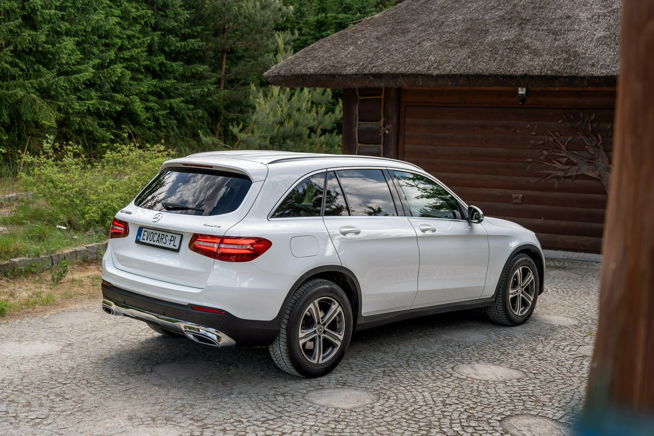 Mercedes GLC 220 - Zdjęcie 27