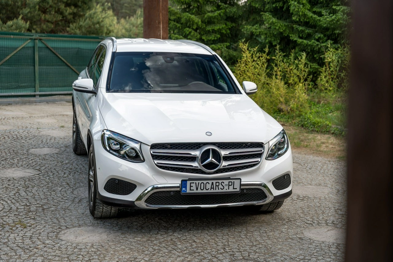 Mercedes GLC 220 - Zdjęcie 4