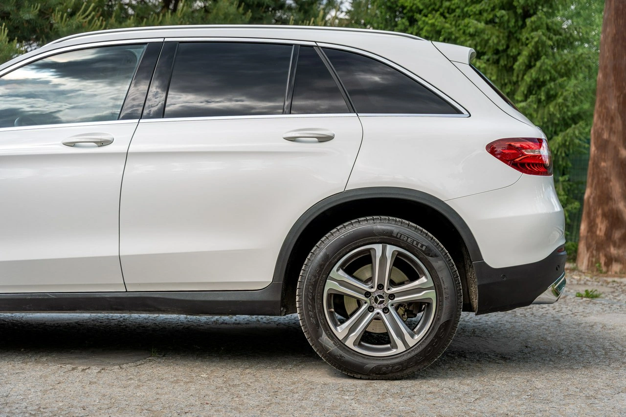 Mercedes GLC 220 - Zdjęcie 8