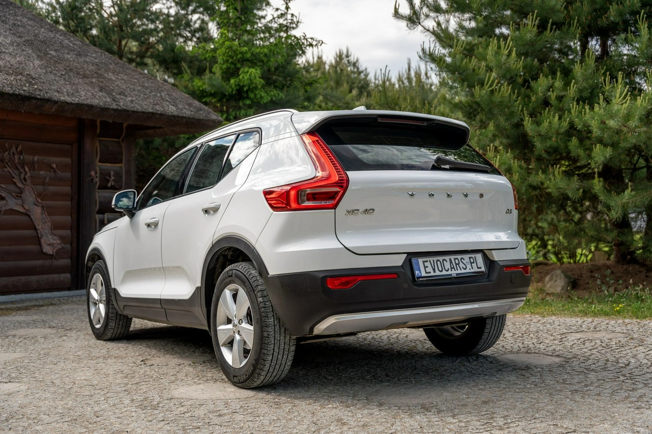 Volvo XC 40 - Zdjęcie 10