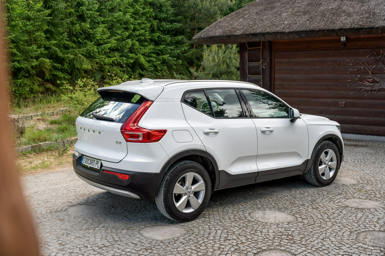 Volvo XC 40 - Zdjęcie 25