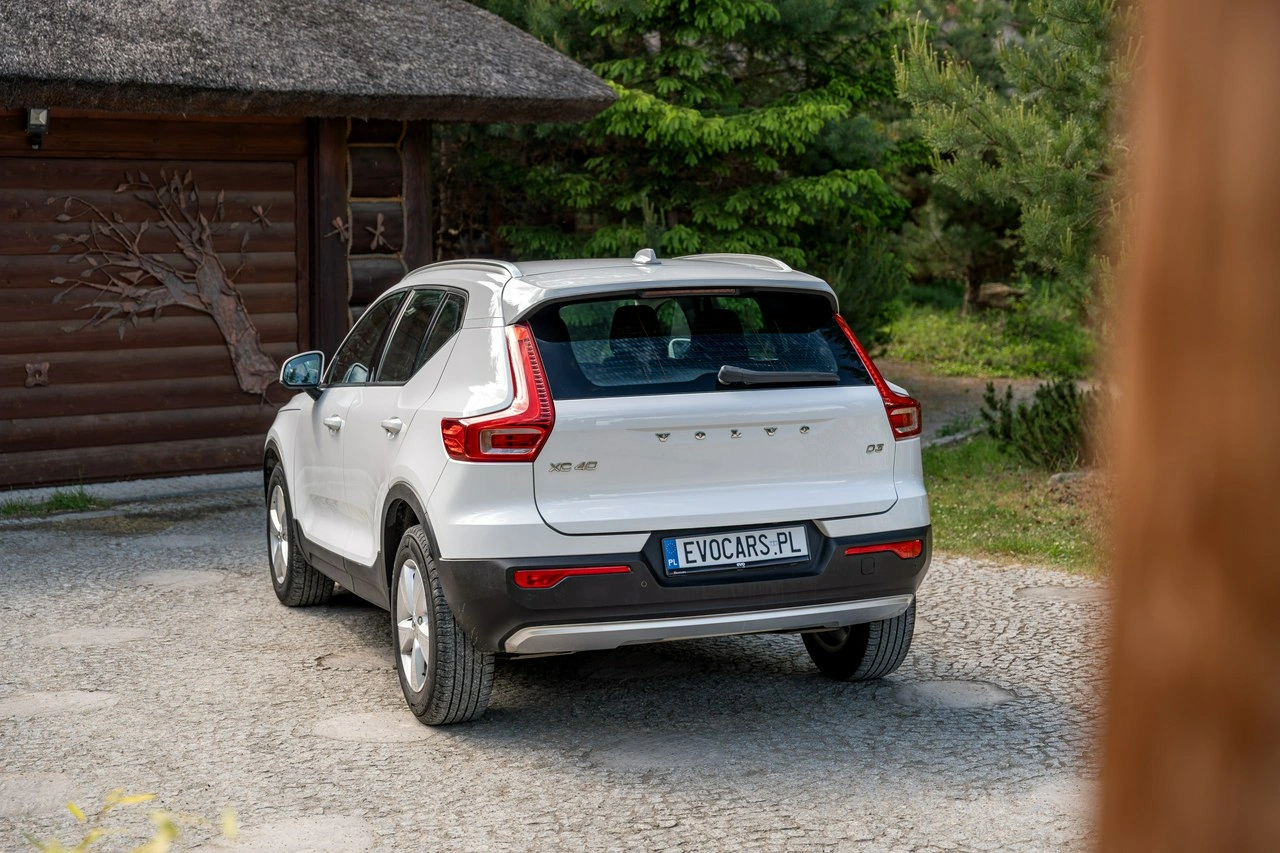 Volvo XC 40 - Zdjęcie 27