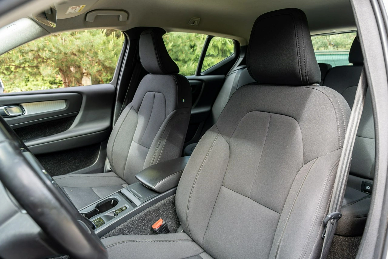 Volvo XC 40 - Zdjęcie 34