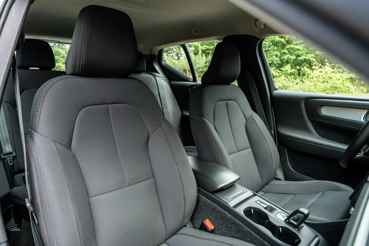 Volvo XC 40 - Zdjęcie 36