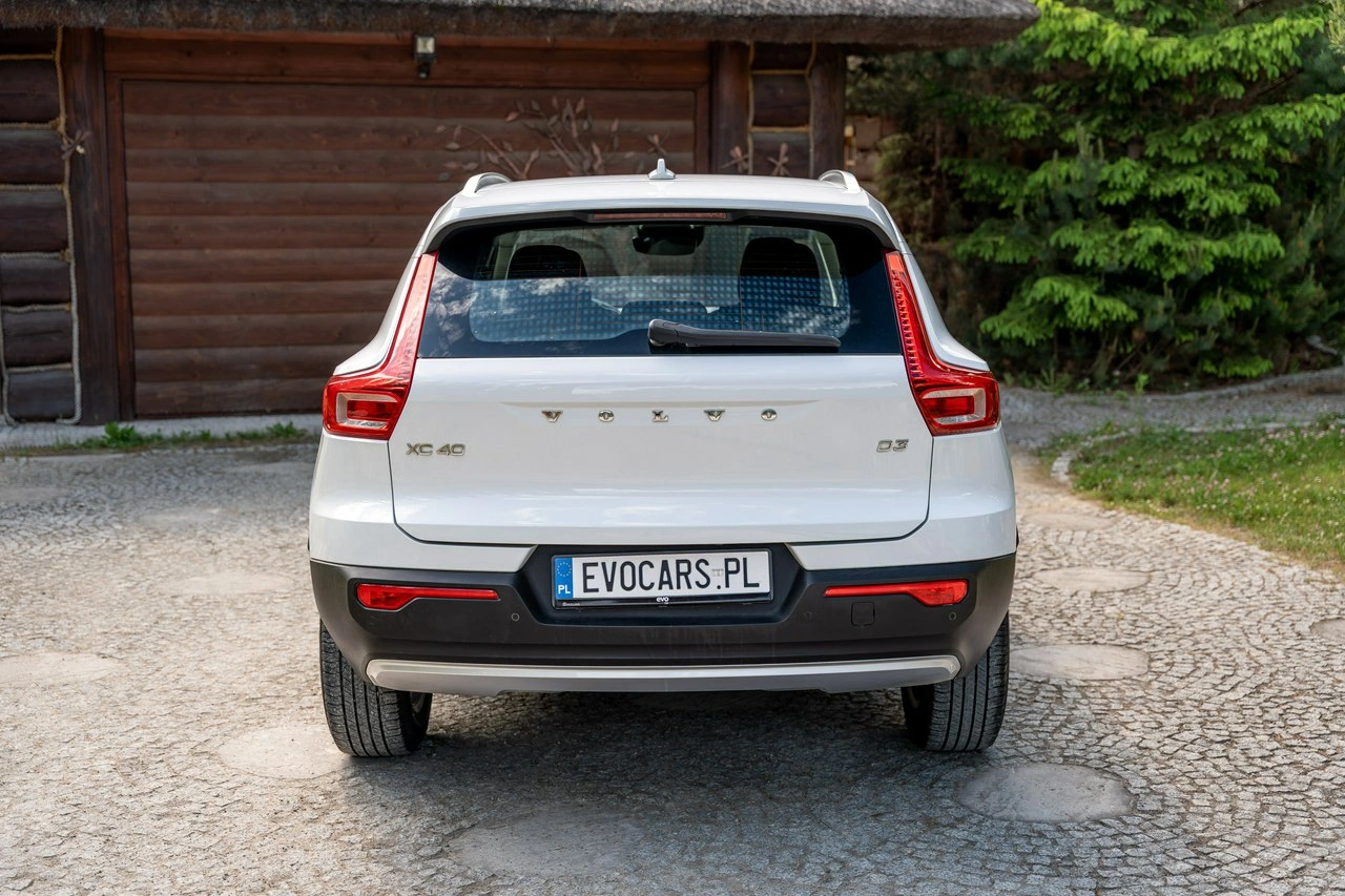 Volvo XC 40 - Zdjęcie 5