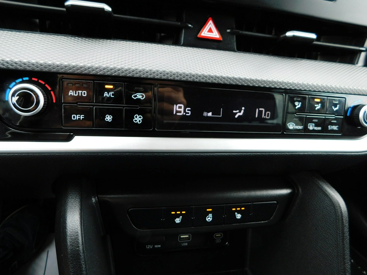 Kia Sportage - Zdjęcie 11