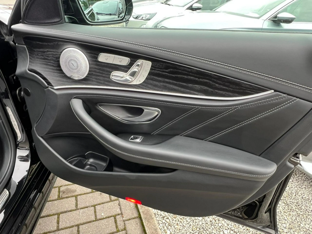 Mercedes E 63 AMG - Zdjęcie 16