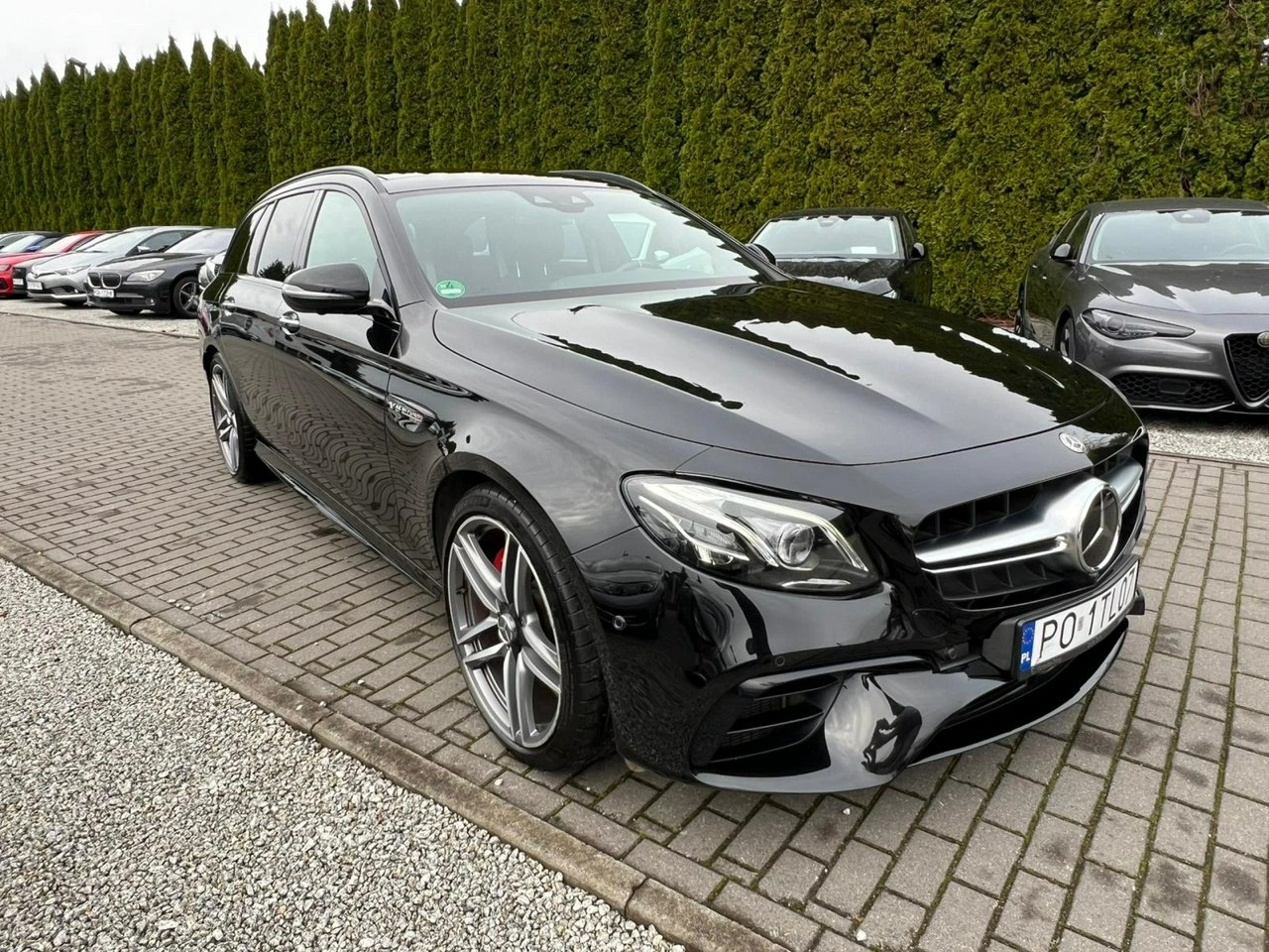 Mercedes E 63 AMG - Zdjęcie 2