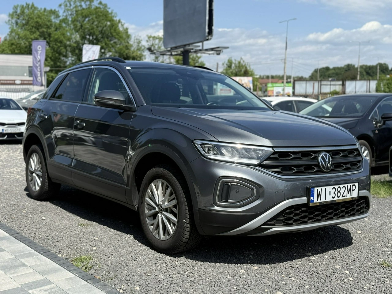 Volkswagen T-Roc - Zdjęcie 1