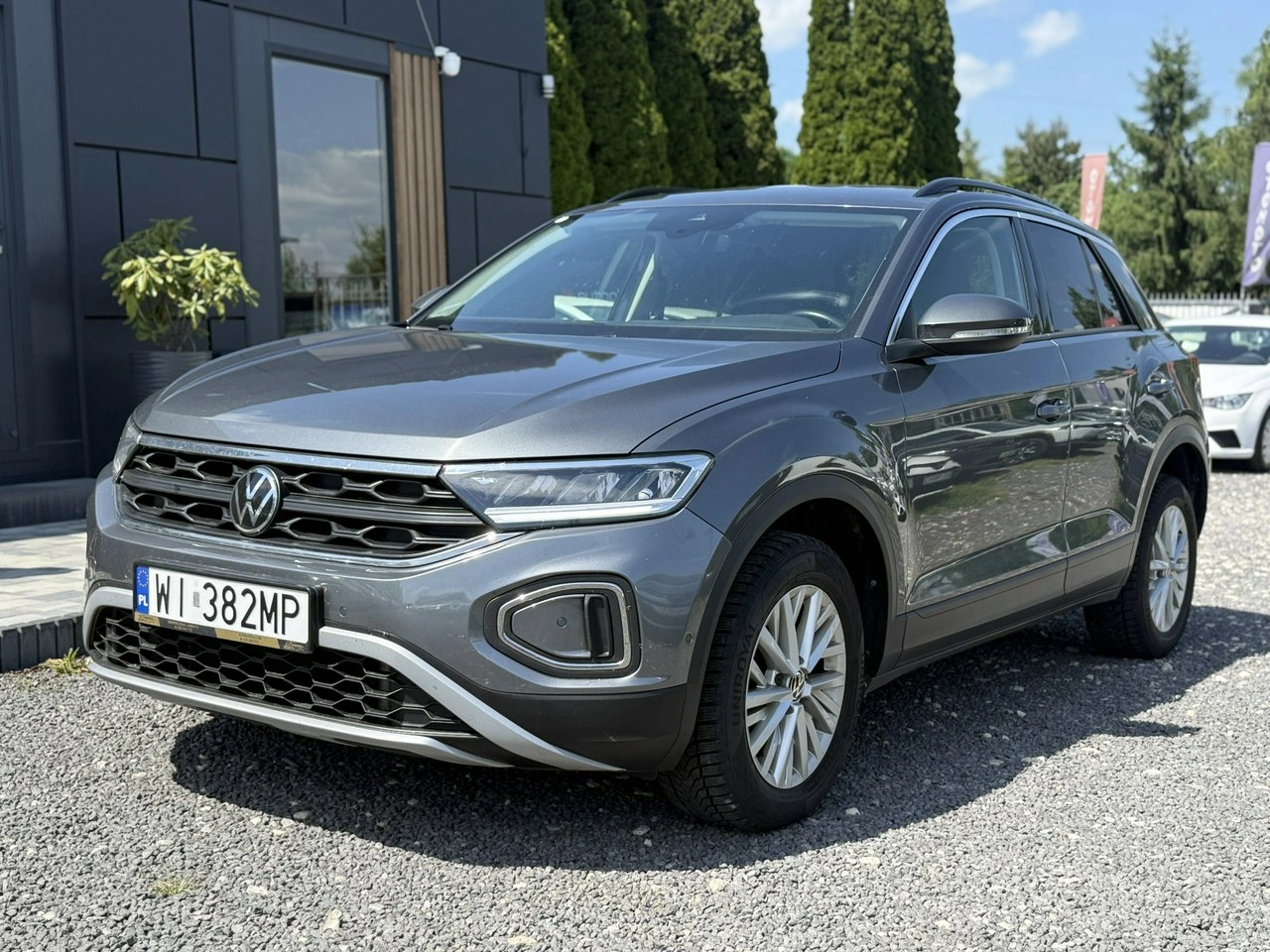 Volkswagen T-Roc - Główne zdjęcie