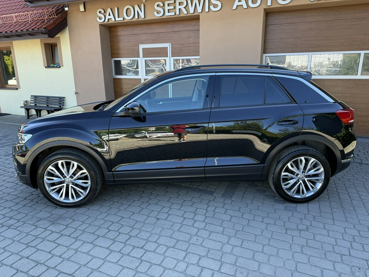 Volkswagen T-Roc - Zdjęcie 10