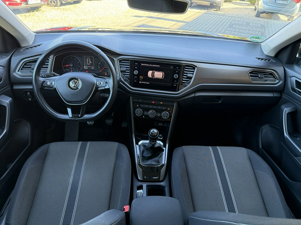 Volkswagen T-Roc - Zdjęcie 13
