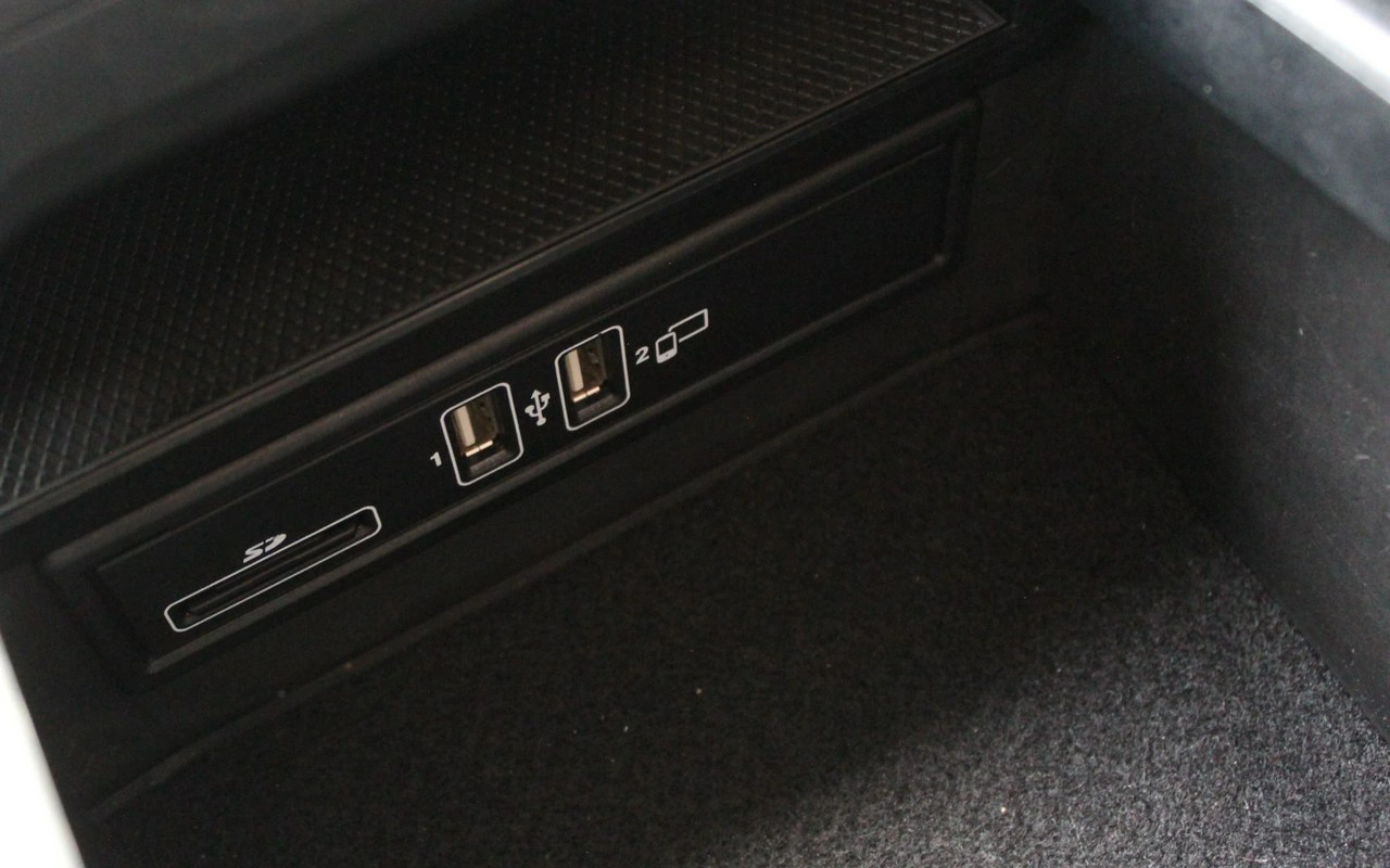 Mercedes C 200 - Zdjęcie 32