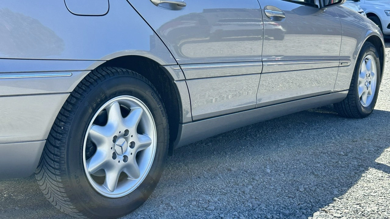Mercedes C 200 - Zdjęcie 8