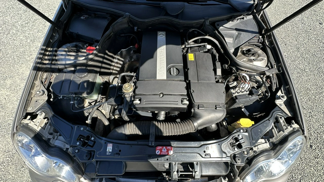 Mercedes C 200 - Zdjęcie 19