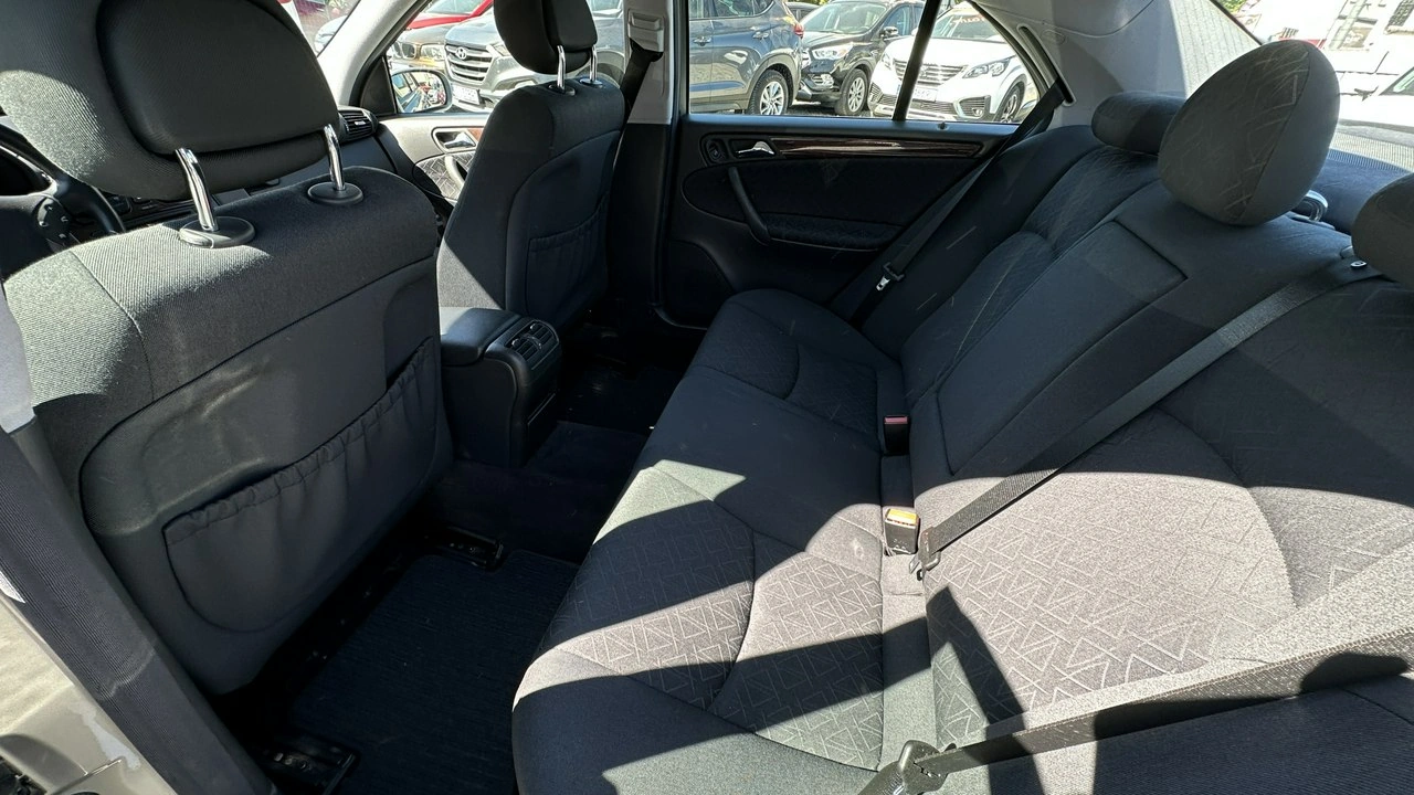 Mercedes C 200 - Zdjęcie 28