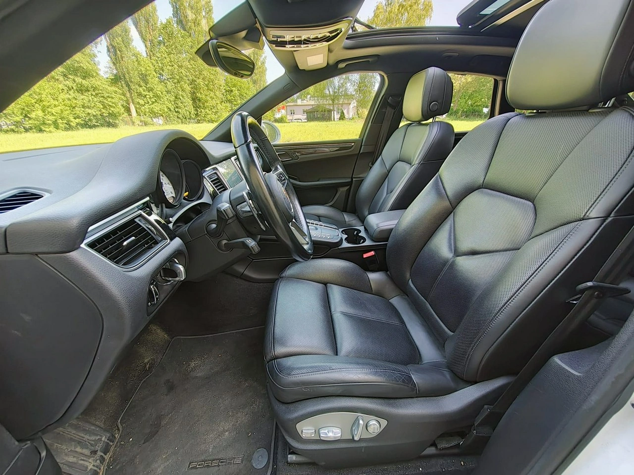 Porsche Macan - Zdjęcie 11