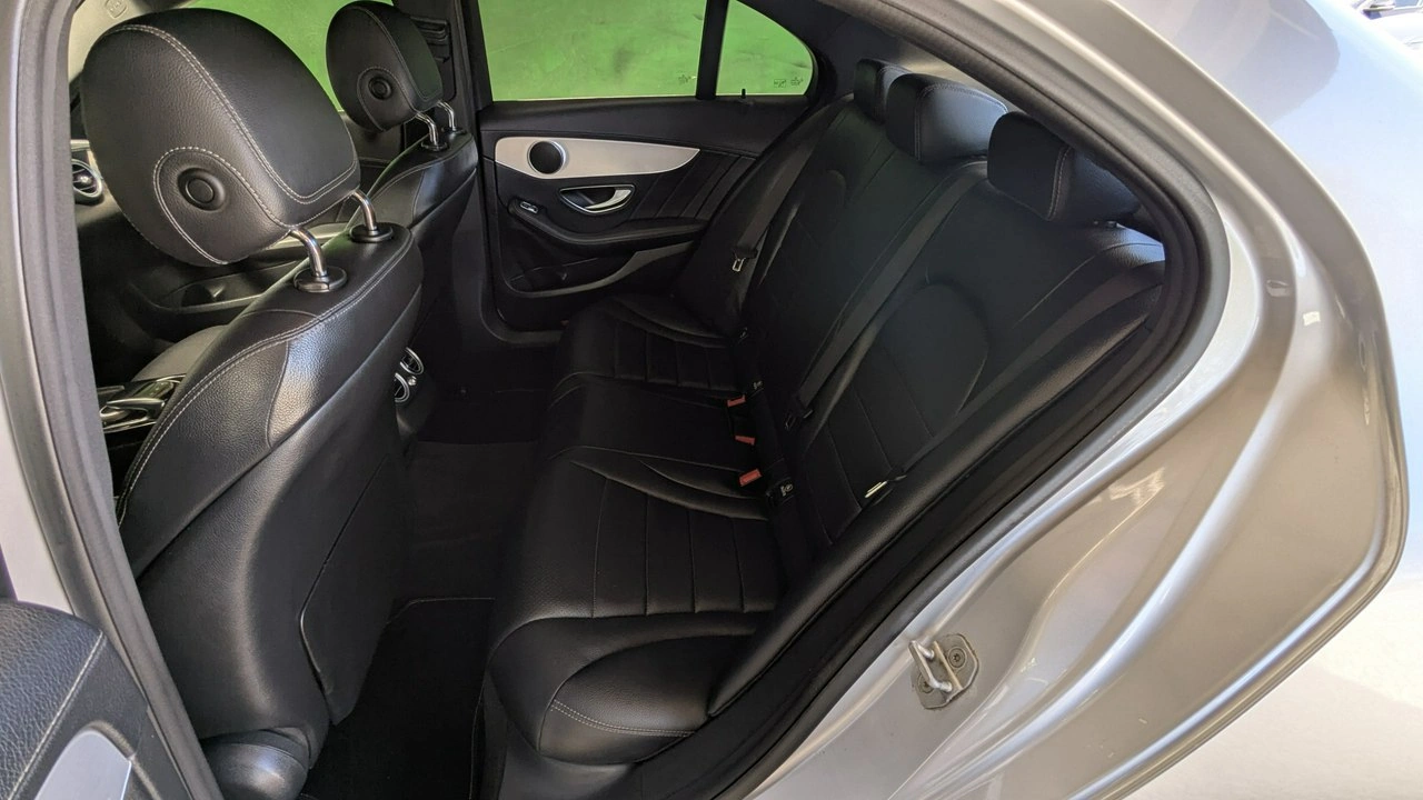 Mercedes C 200 - Zdjęcie 17
