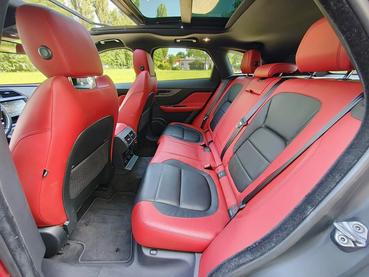 Jaguar F-Pace - Zdjęcie 15