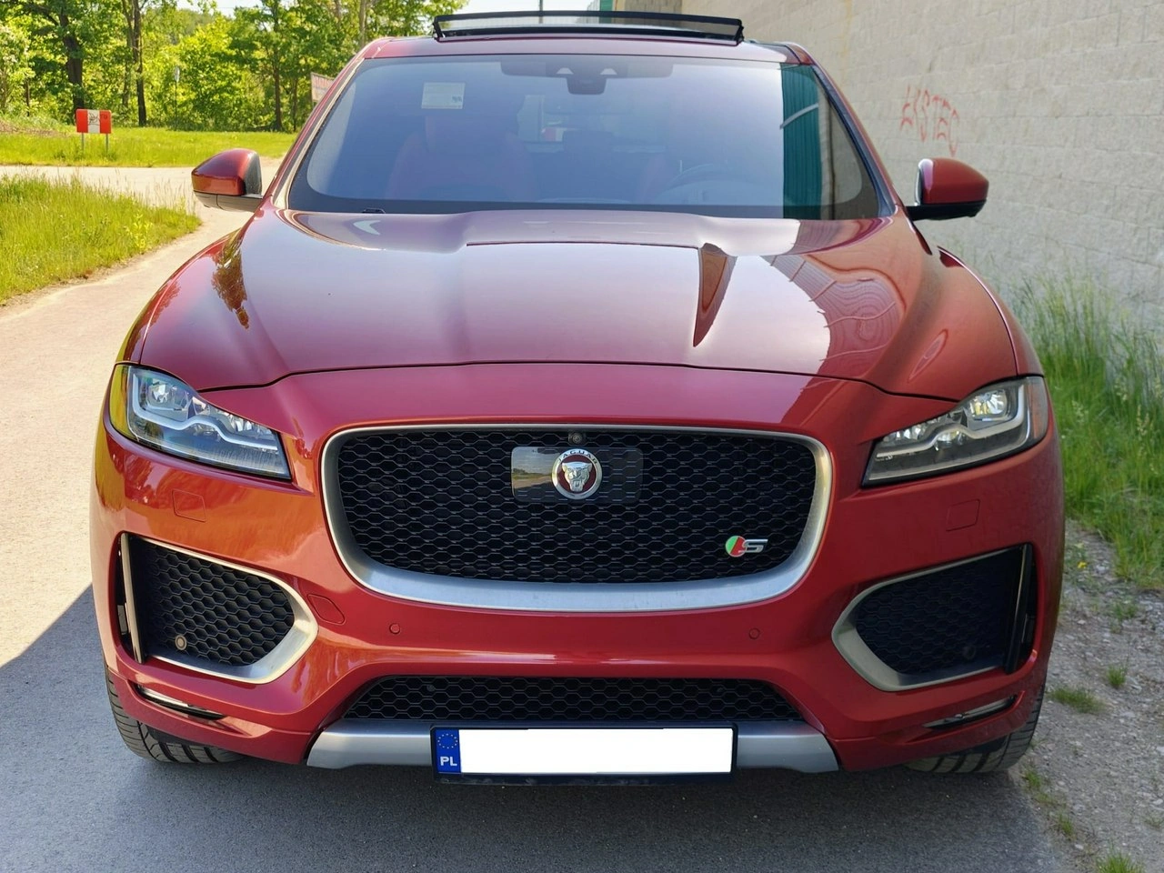Jaguar F-Pace - Zdjęcie 1