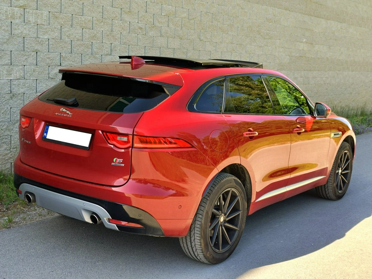 Jaguar F-Pace - Zdjęcie 3