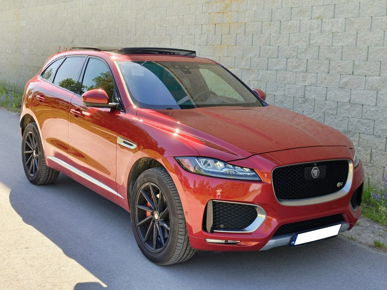 Jaguar F-Pace - Główne zdjęcie