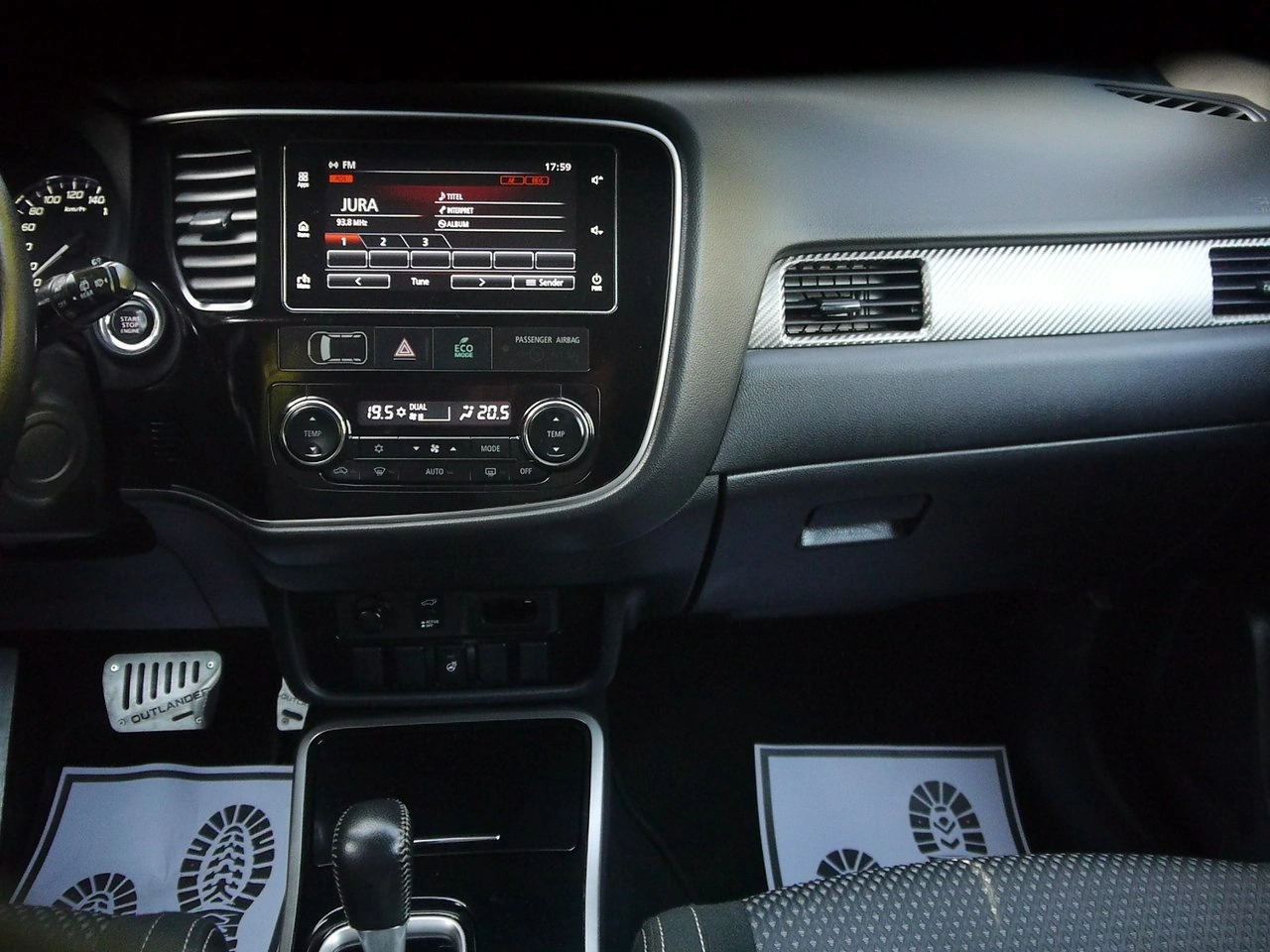 Mitsubishi Outlander - Zdjęcie 19