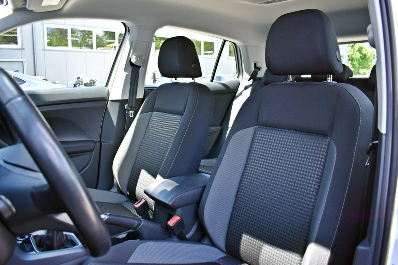 Volkswagen T-Cross - Zdjęcie 10