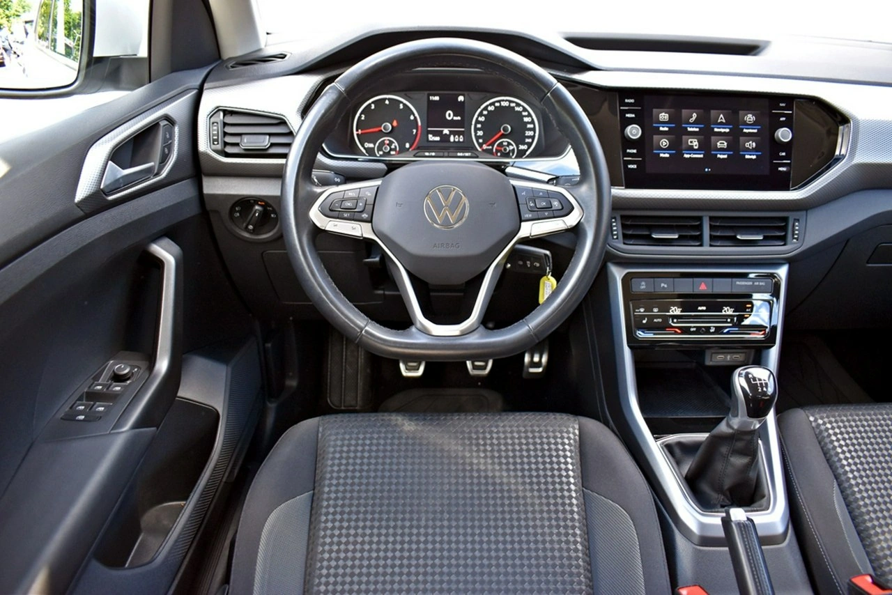 Volkswagen T-Cross - Zdjęcie 13