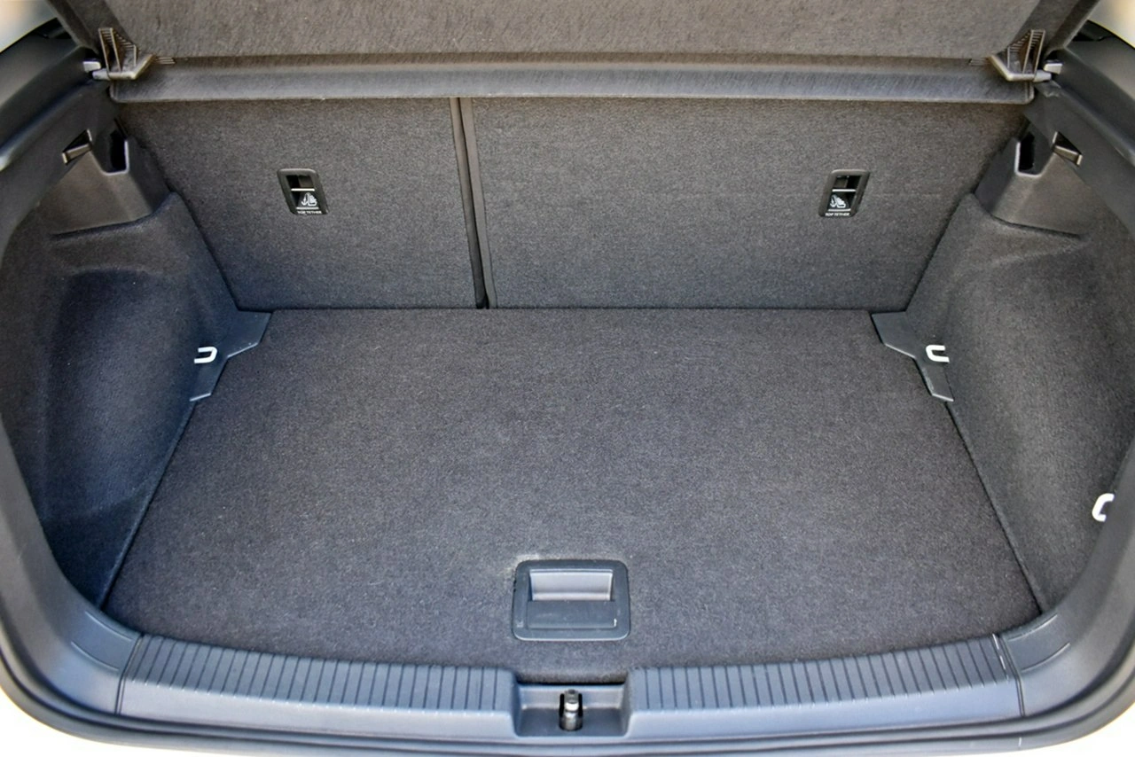 Volkswagen T-Cross - Zdjęcie 23