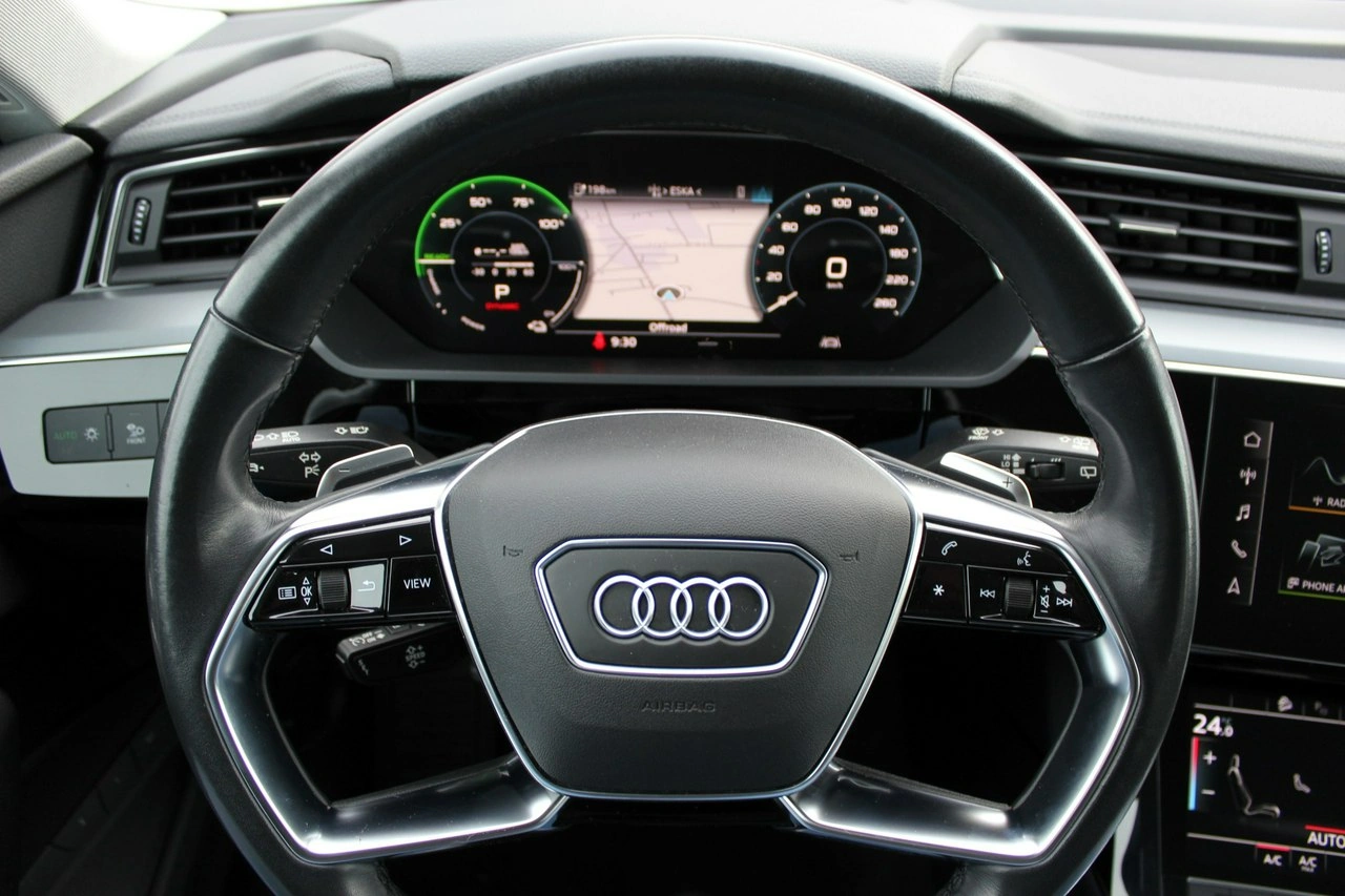 Audi e-tron - Zdjęcie 12