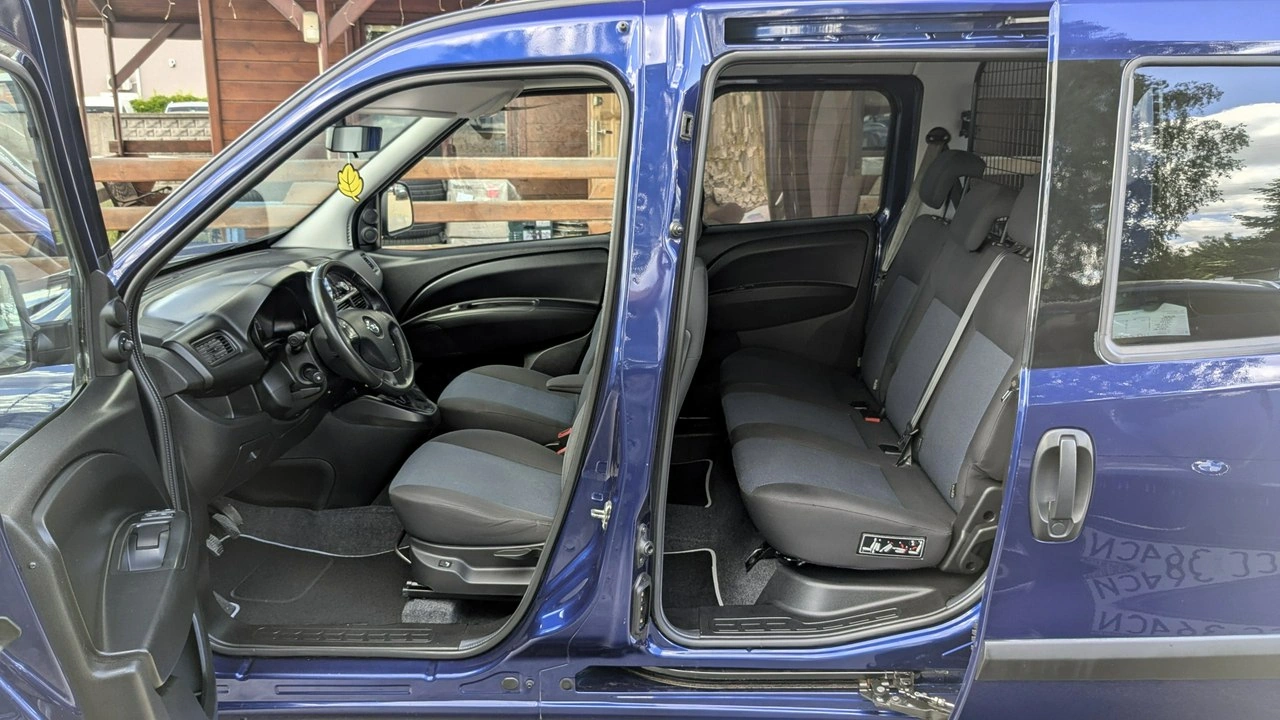 Opel Combo - Zdjęcie 12
