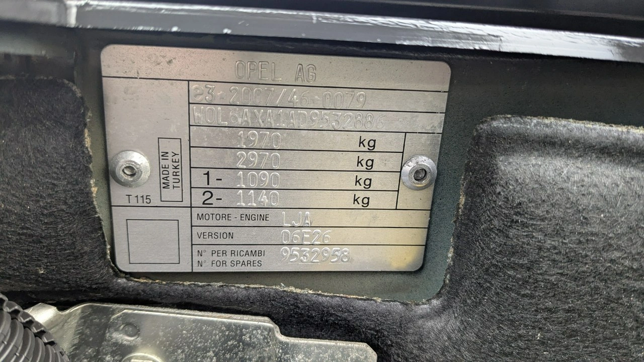 Opel Combo - Zdjęcie 22