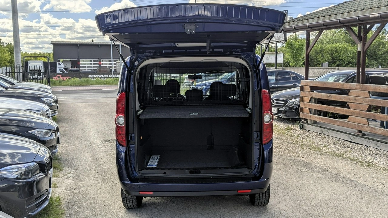 Opel Combo - Zdjęcie 30