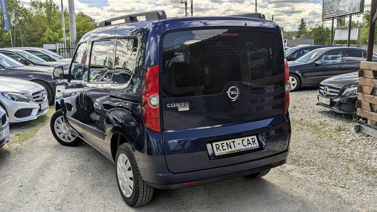 Opel Combo - Zdjęcie 8