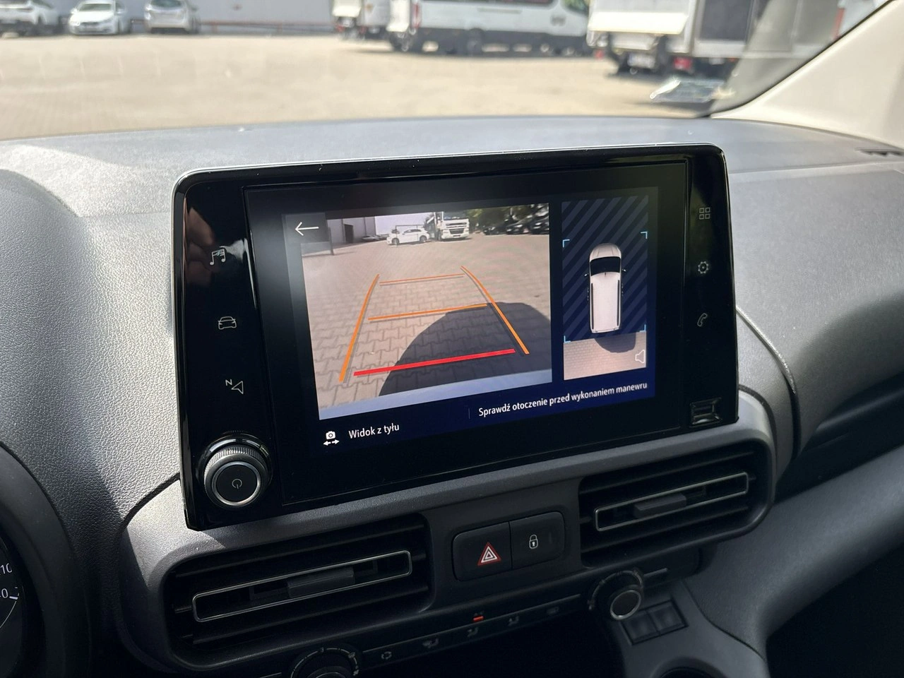 Opel Combo Life - Zdjęcie 17