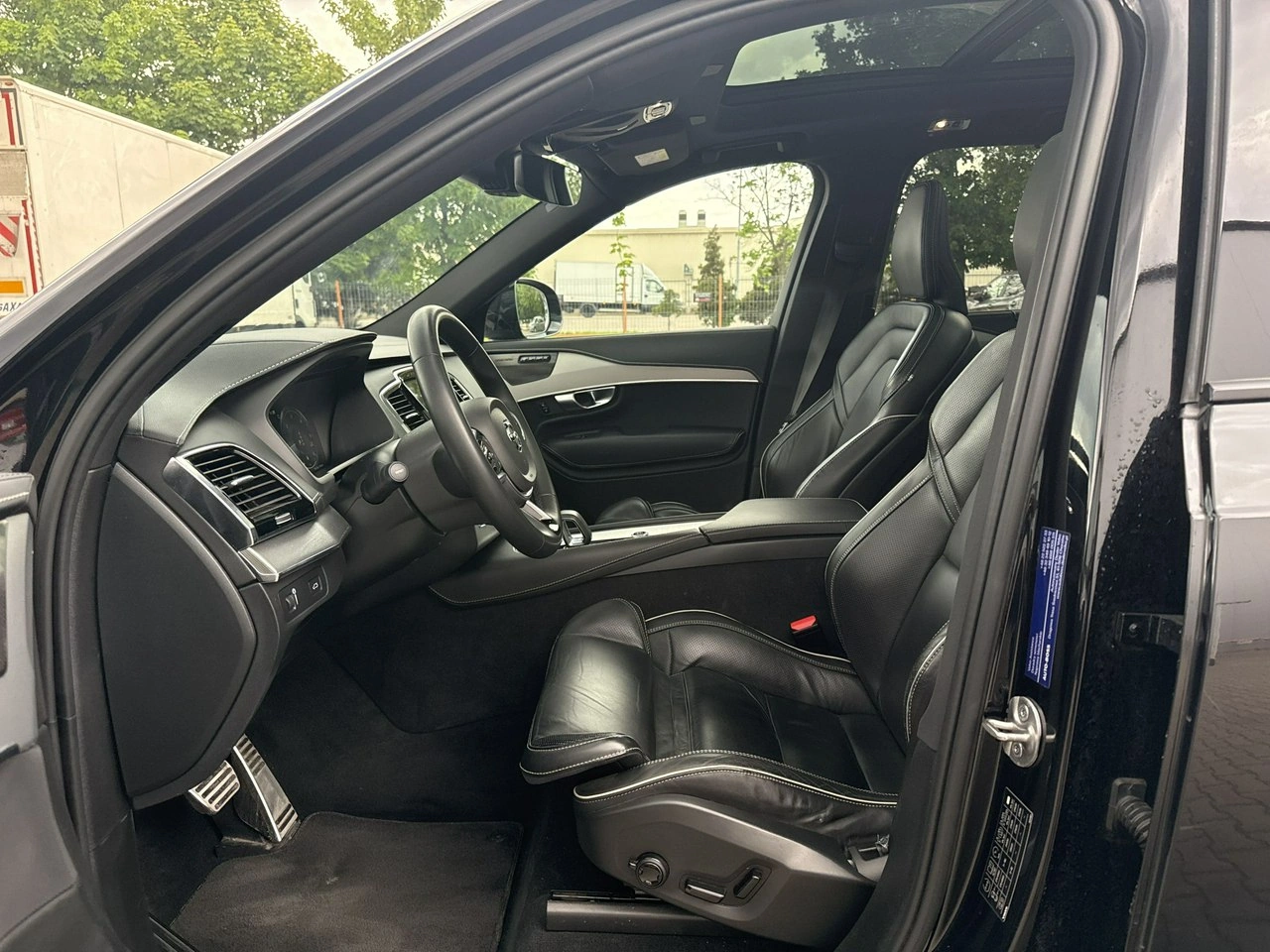 Volvo XC 90 - Zdjęcie 10
