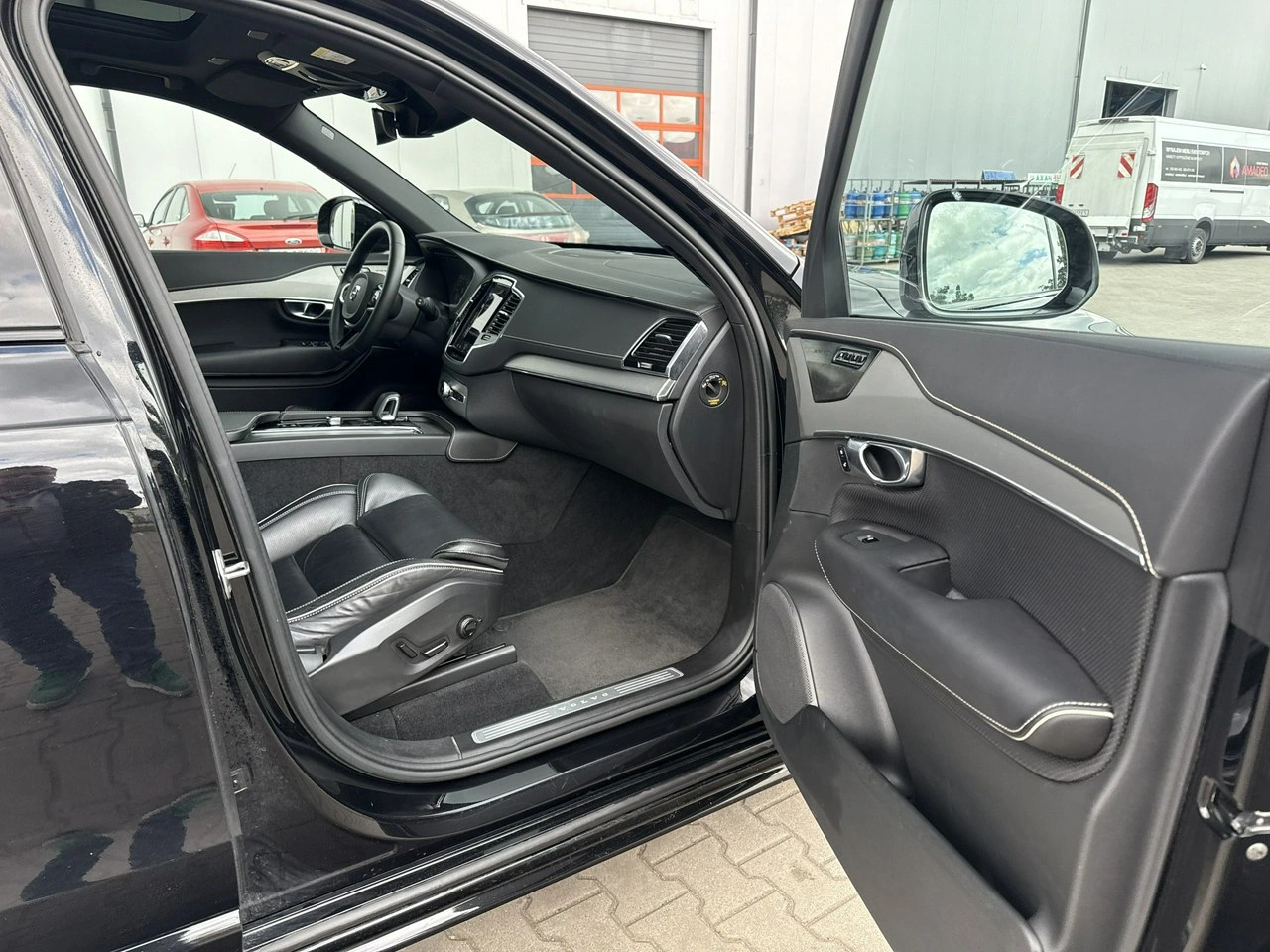Volvo XC 90 - Zdjęcie 21