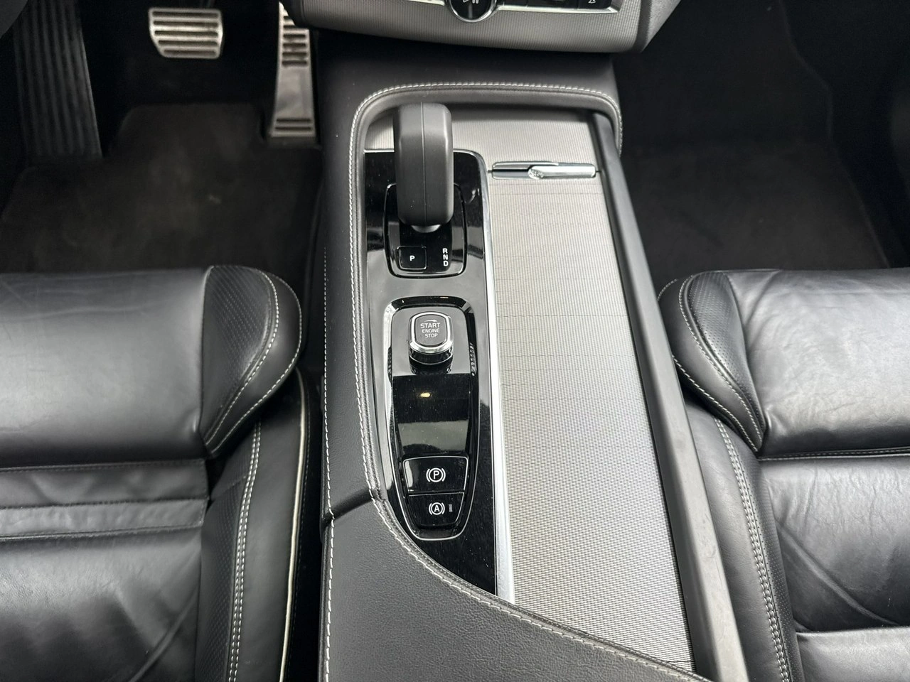Volvo XC 90 - Zdjęcie 25