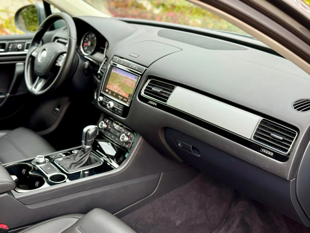 Volkswagen Touareg - Zdjęcie 6