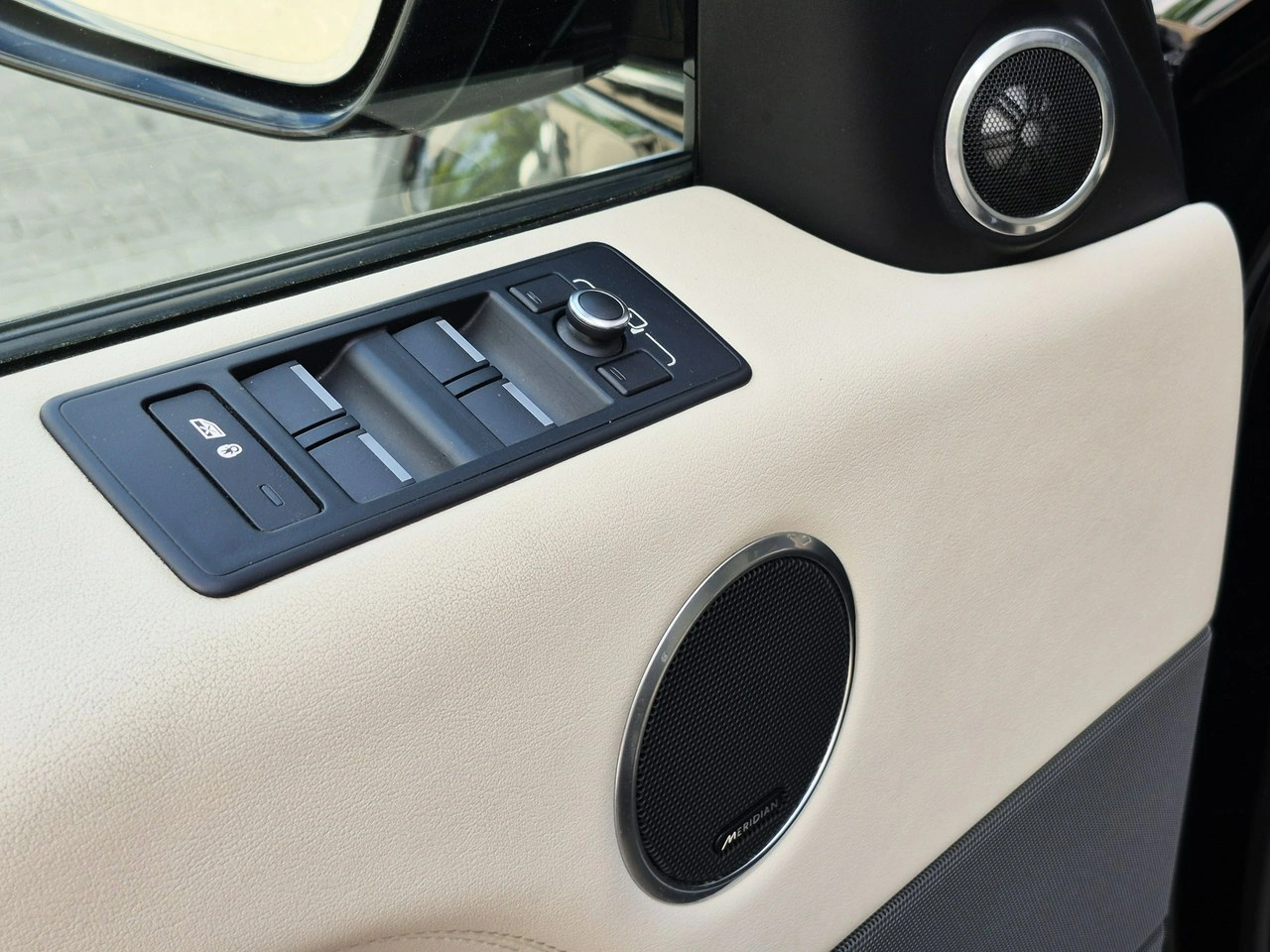 Land Rover Range Rover Sport - Zdjęcie 18