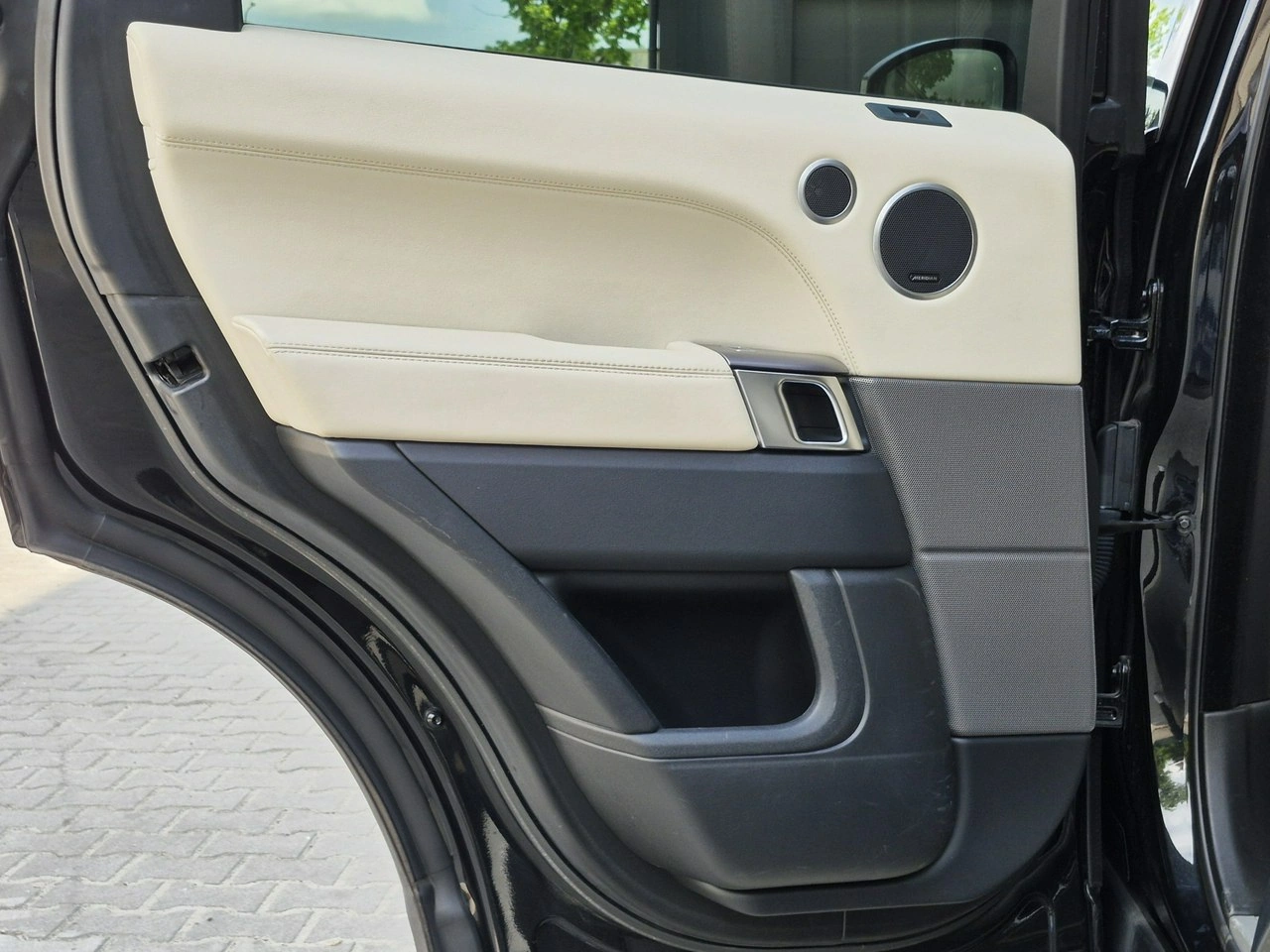 Land Rover Range Rover Sport - Zdjęcie 23