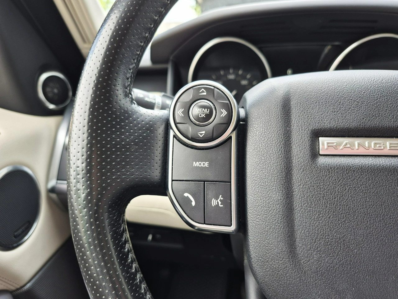 Land Rover Range Rover Sport - Zdjęcie 30