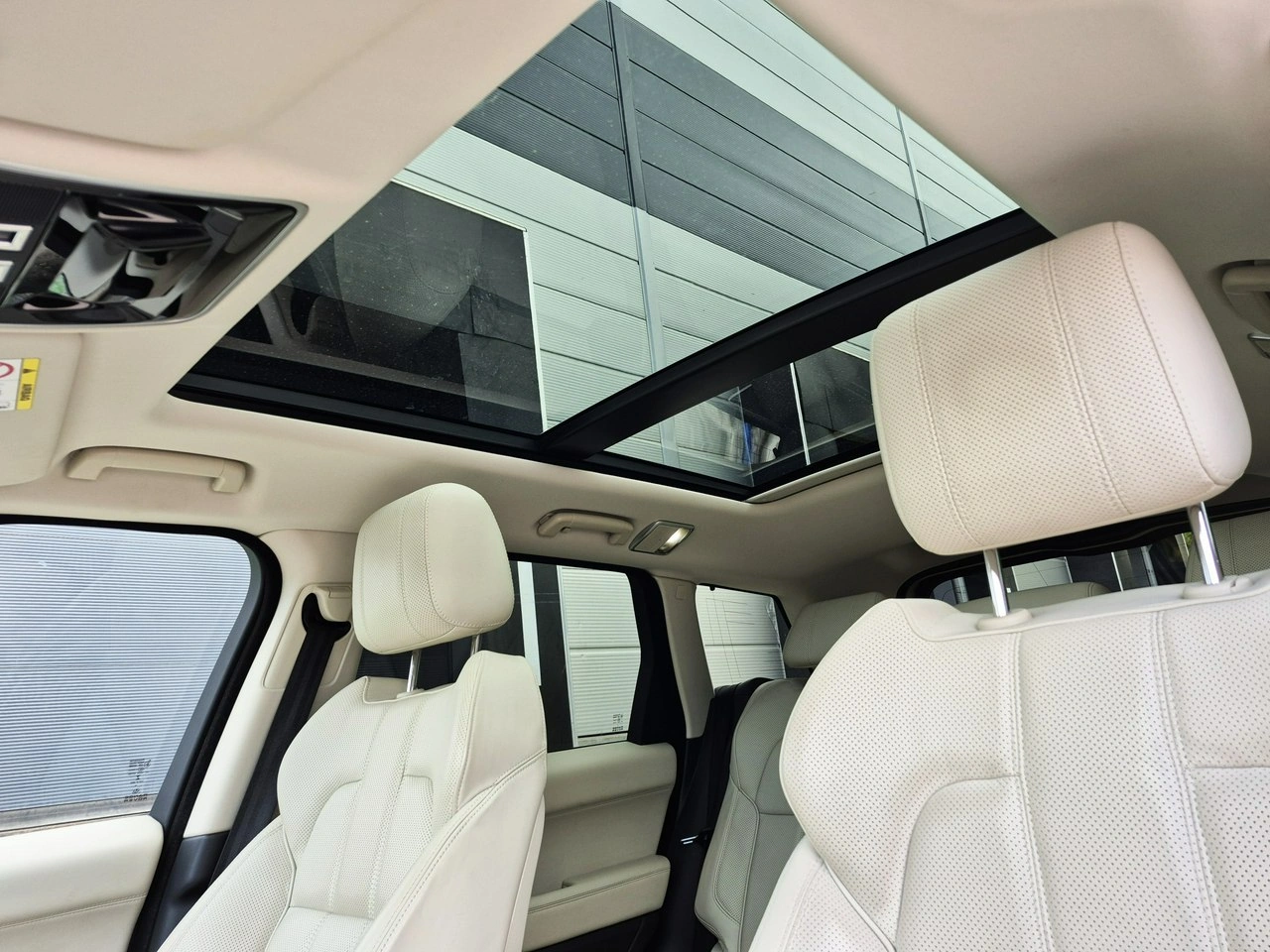 Land Rover Range Rover Sport - Zdjęcie 40
