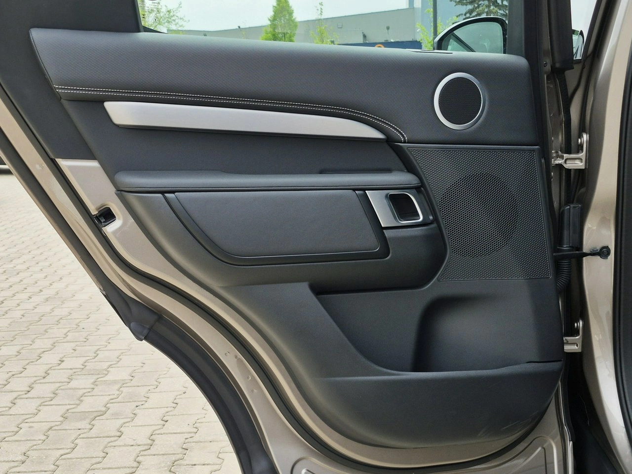 Land Rover Discovery - Zdjęcie 22