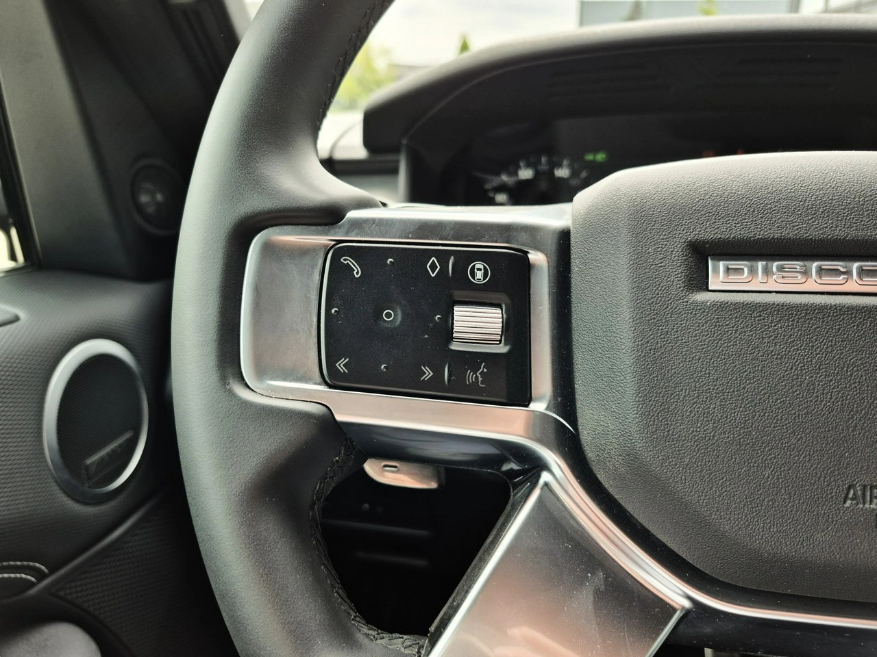 Land Rover Discovery - Zdjęcie 29